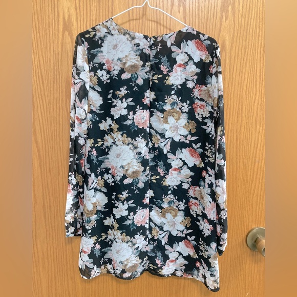 Forever 21 floral a-line/shift dress size small - Picture 2 of 4
